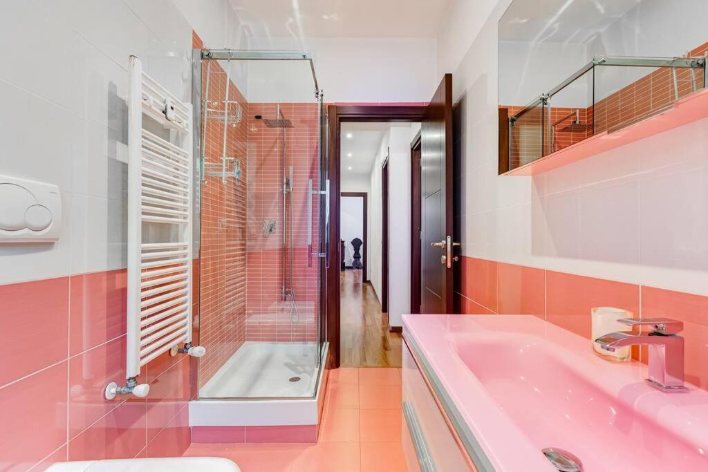 Exclusive Apartment In Eur Lake 罗马 外观 照片