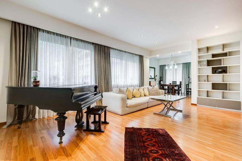 Exclusive Apartment In Eur Lake 罗马 外观 照片