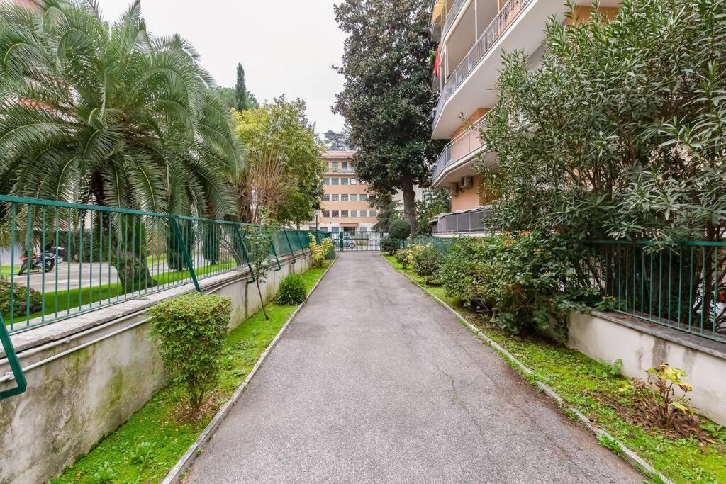 Exclusive Apartment In Eur Lake 罗马 外观 照片