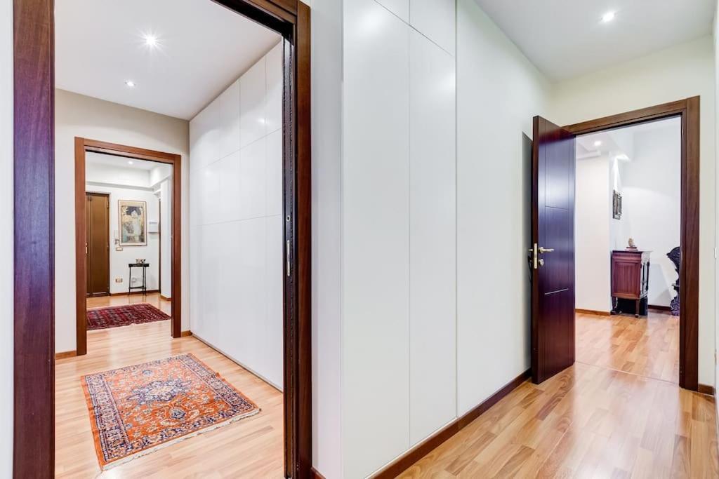 Exclusive Apartment In Eur Lake 罗马 外观 照片