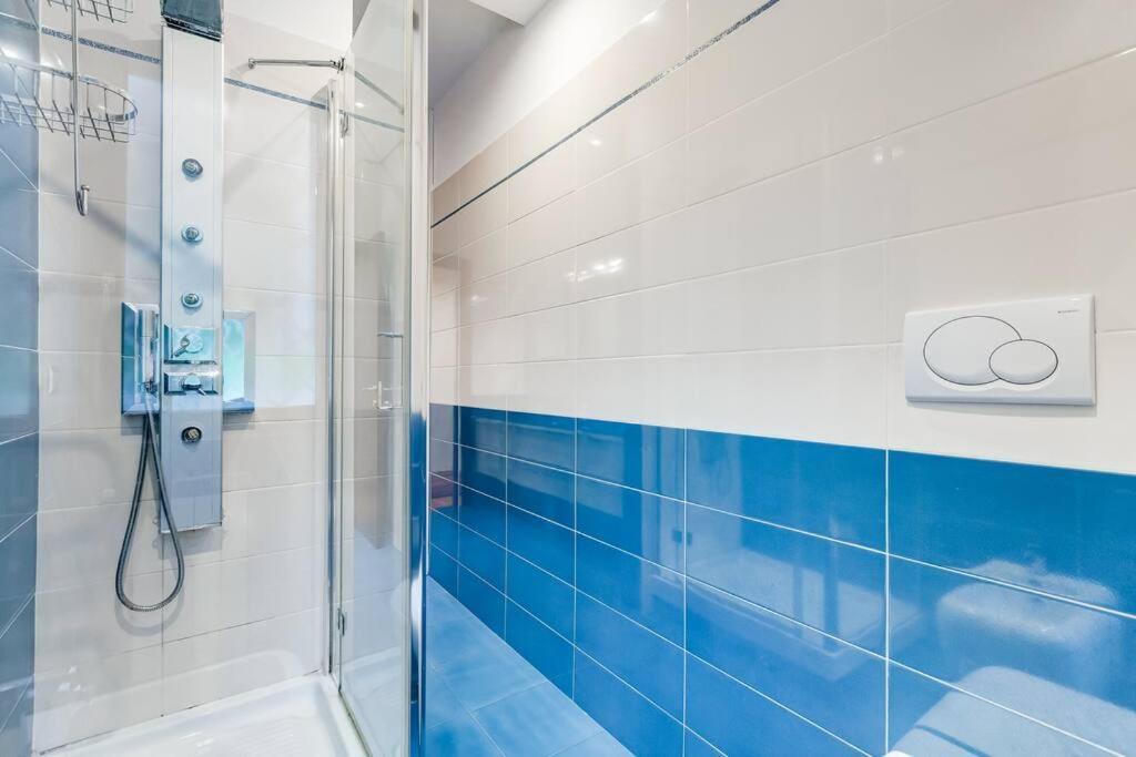 Exclusive Apartment In Eur Lake 罗马 外观 照片