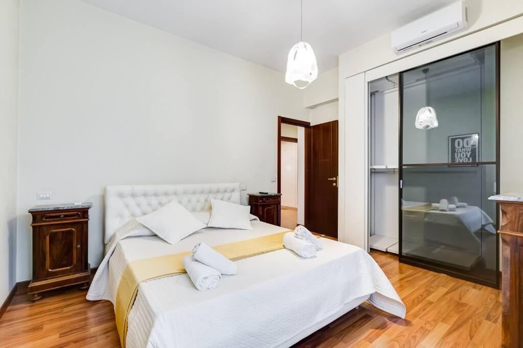 Exclusive Apartment In Eur Lake 罗马 外观 照片